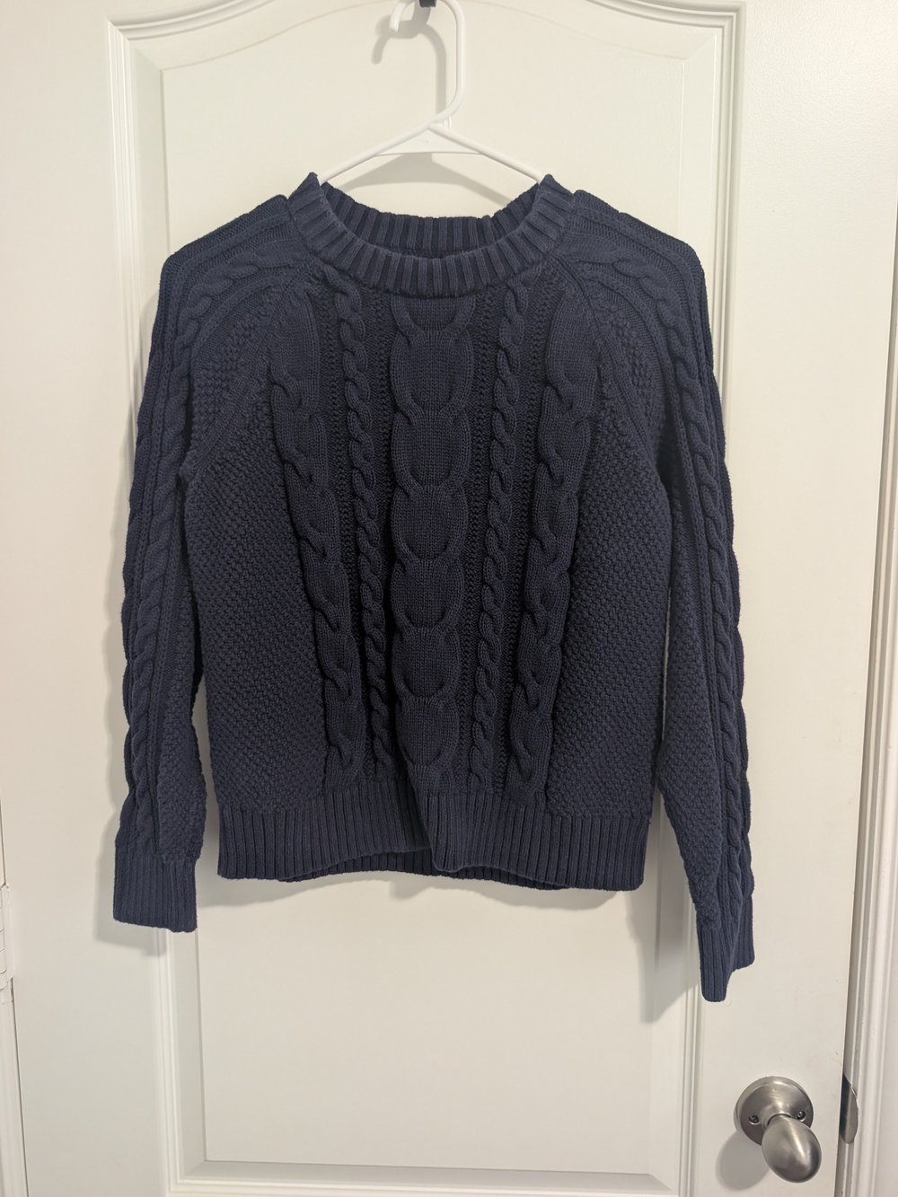 GAP Navy Cable Knit Crewneck Sweater 100% Cotton Size S